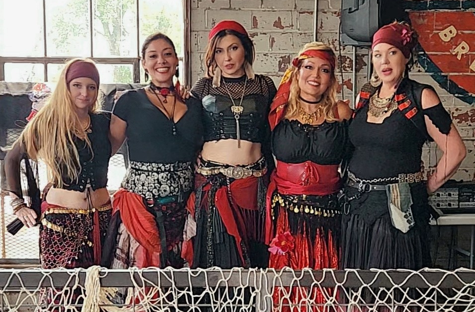 Beewitch Belly Dance